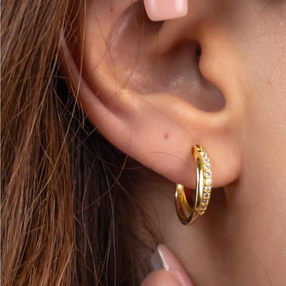 18K Gold Multi Hoop Earring Cuff,Crystal Hoop Earring, - Picture 2 of 4